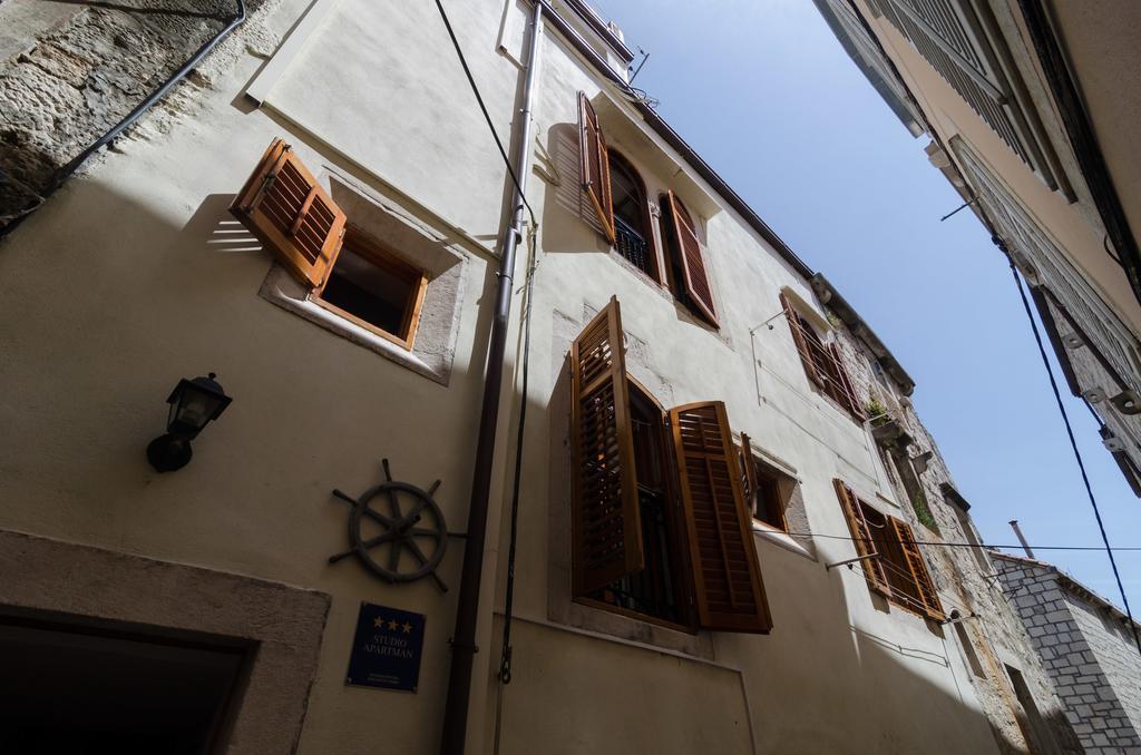 M & J Central Suites Korcula Town Exterior photo
