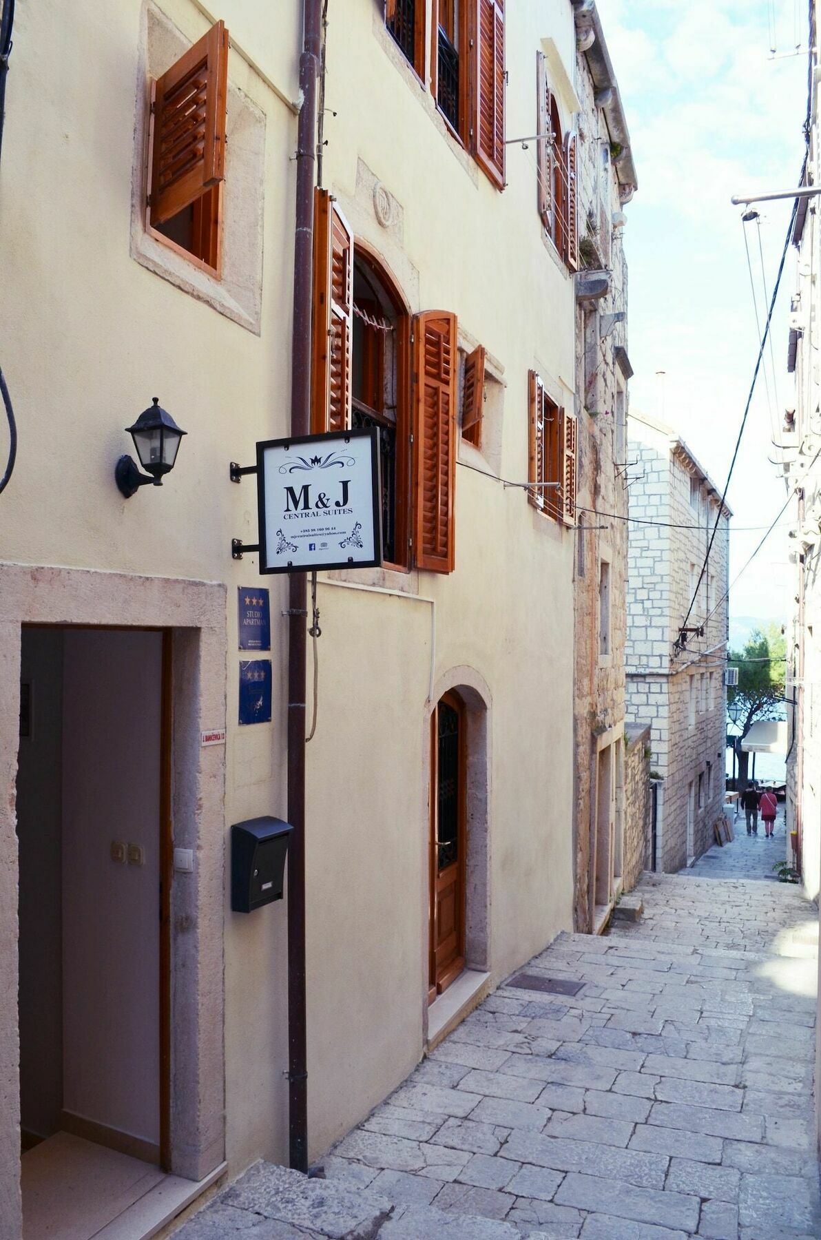 M & J Central Suites Korcula Town Exterior photo